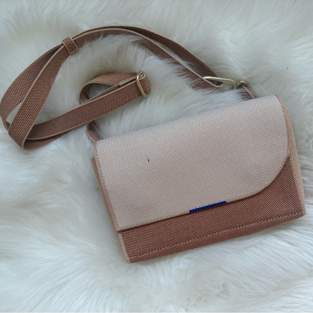 Rothy’s belt bag in biscotti brown